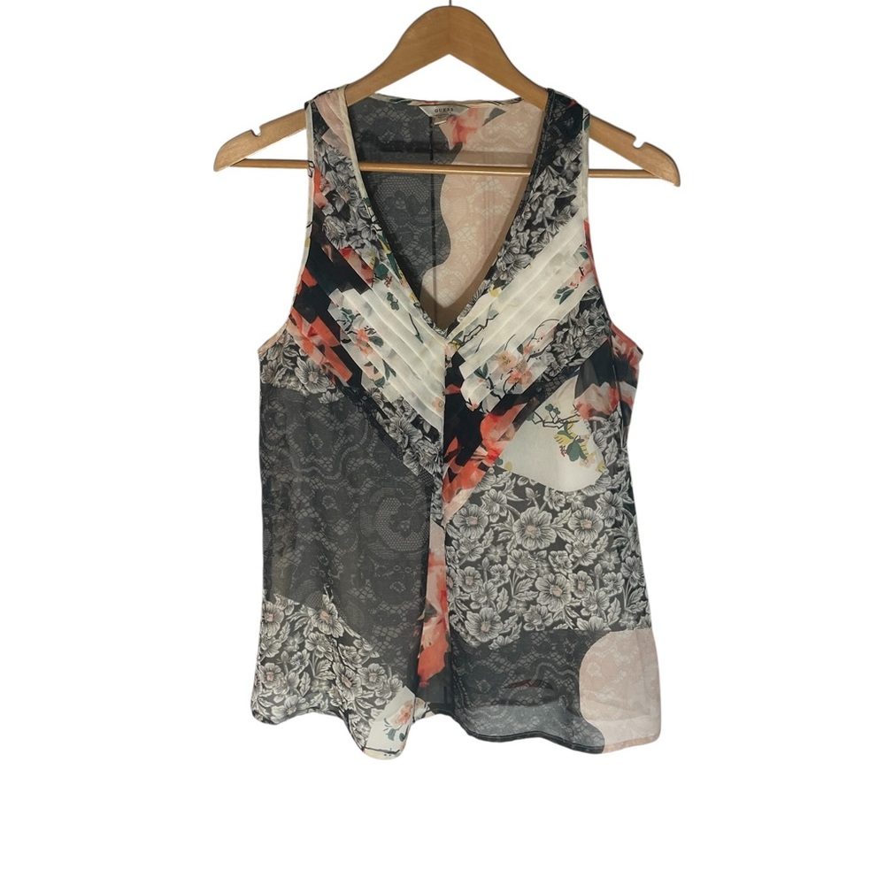 G1- Small Guess Floral Patchwork V-Neck Sleeveless Camisole -
